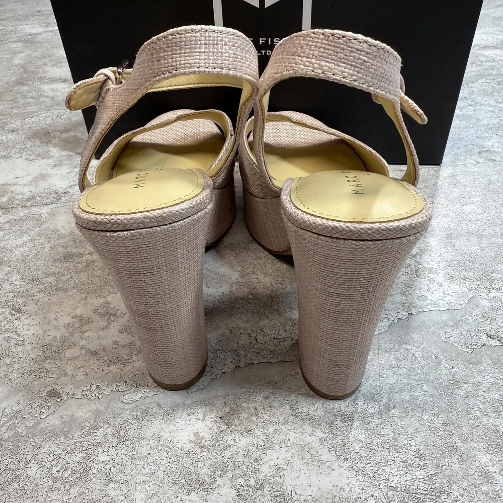 Marc Fisher LTD Sandals Womens Size‎ 9 Light Pink Starla Platform Heel MLSTARLA